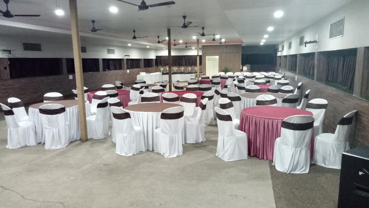 Hotel Avadh Nagpur Exterior photo